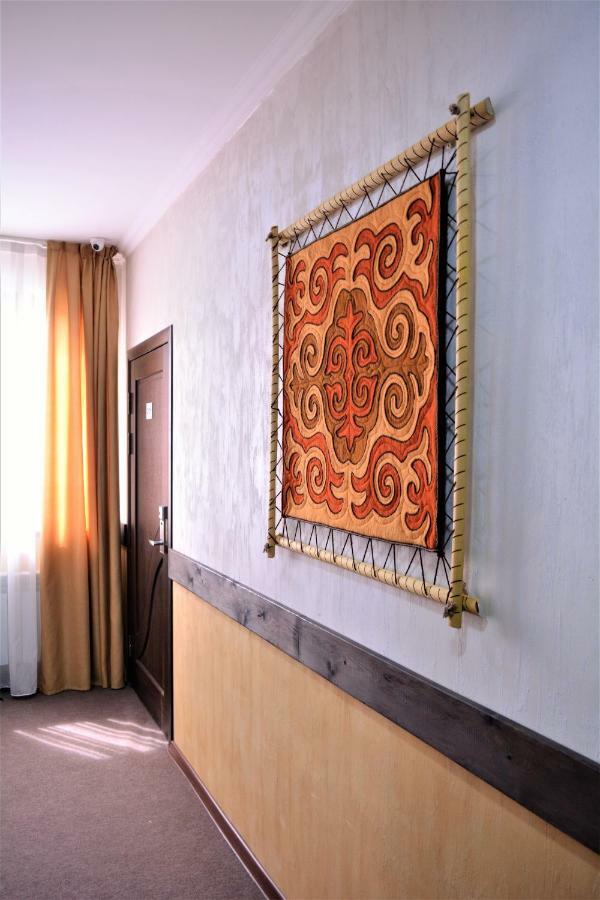 Olive Hotel Bisjkek Buitenkant foto